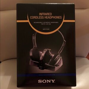 Sony Black Infrared Wireless Headphones model MDR-IF240RK Brand New